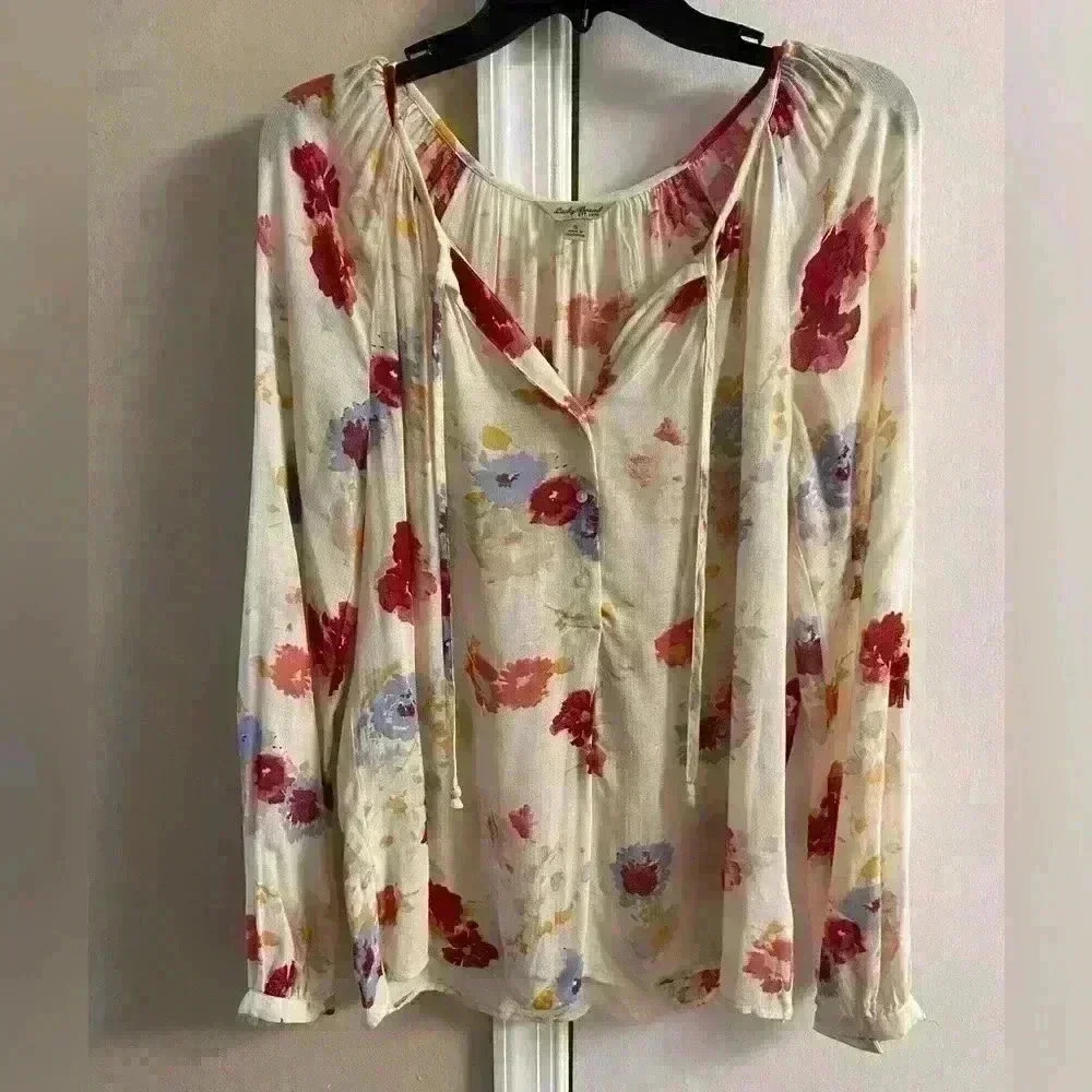 Lucky brand blouse pop over 1/4 button up semi sheer floral boho. Small